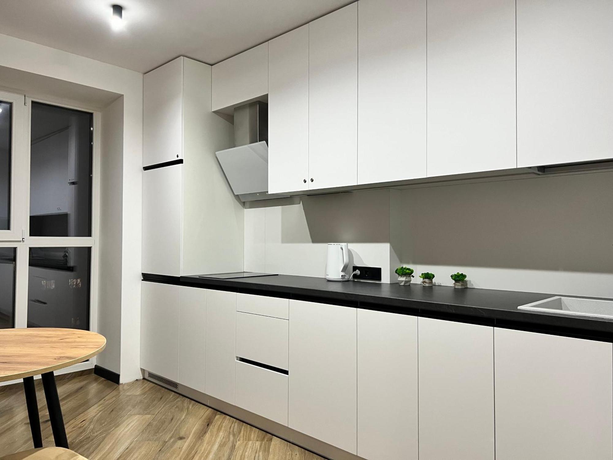 Люкс Апартаменти Район Автовокзалу В Жкарена Та Жк Great House Поблизу Обласноі Лікарні Rivne Exteriér fotografie